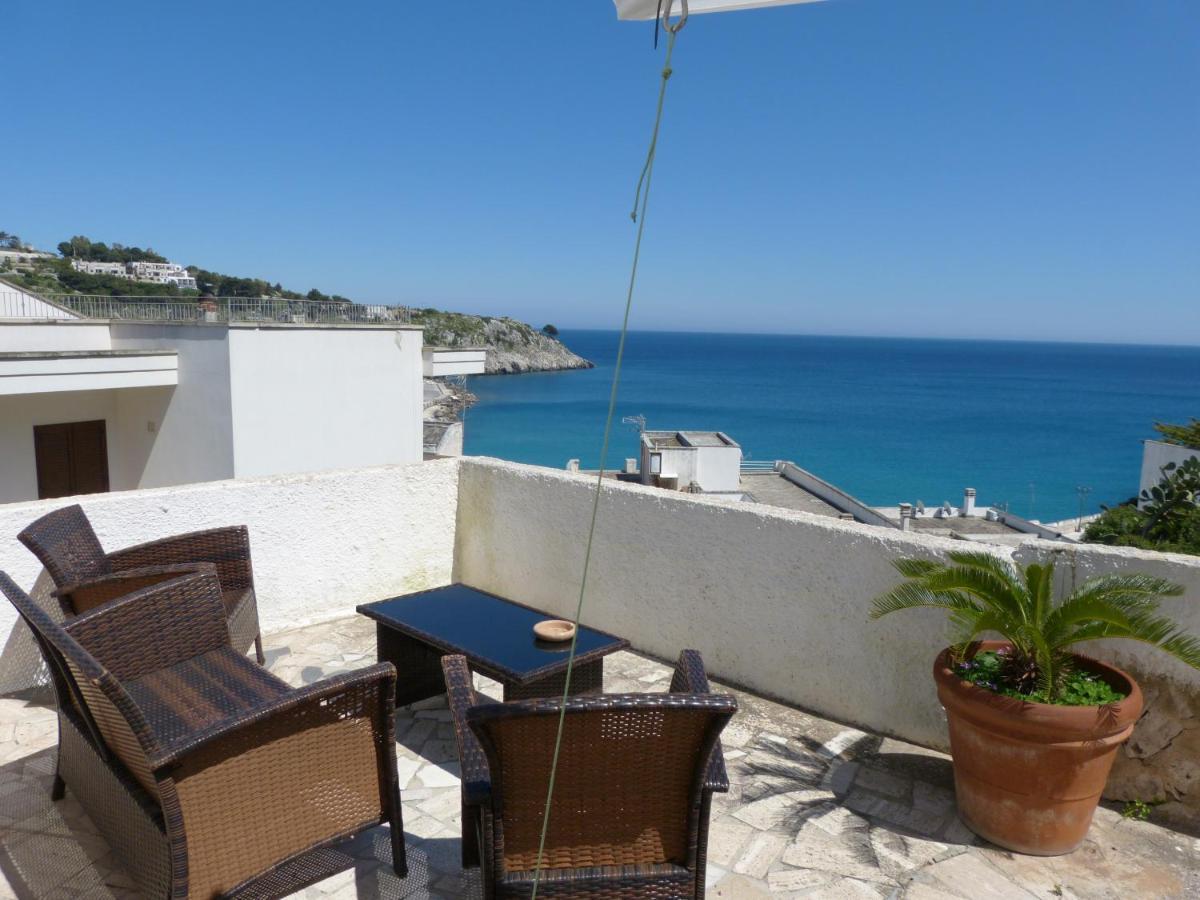 Casa Vacanze Vincenzo E Rosanna Castro  Buitenkant foto
