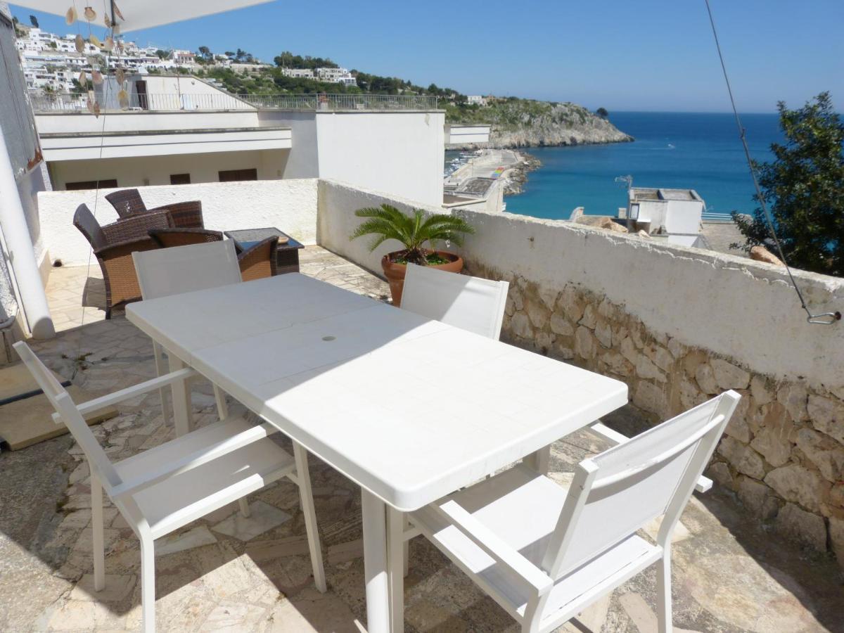 Casa Vacanze Vincenzo E Rosanna Castro  Buitenkant foto